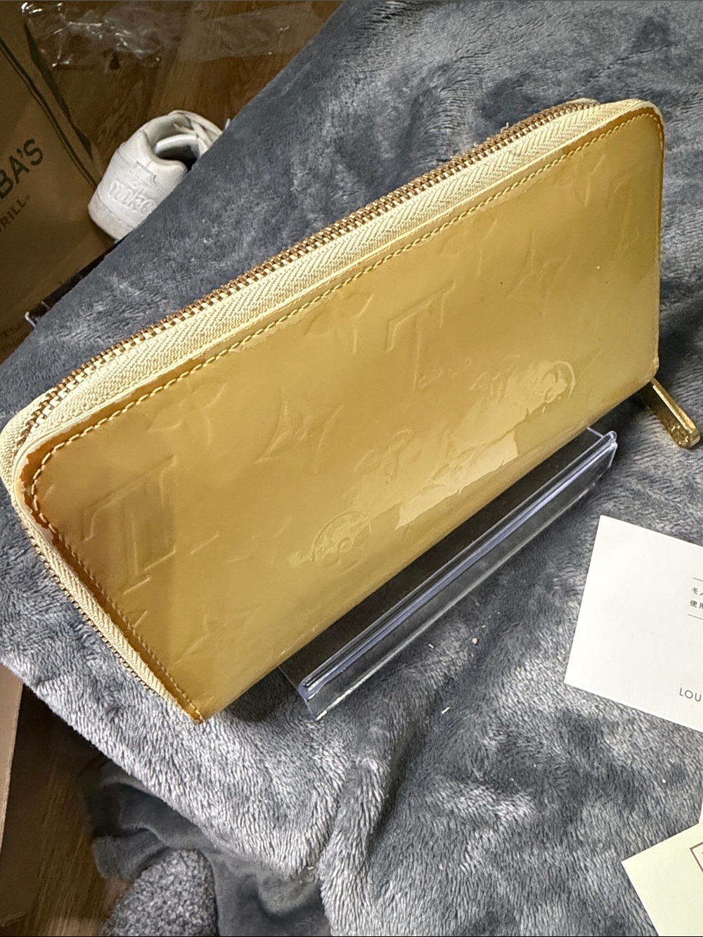 Louis Vuitton Yellow Vernis Zip-Around Monogram Wallet - Picture 10 of 13